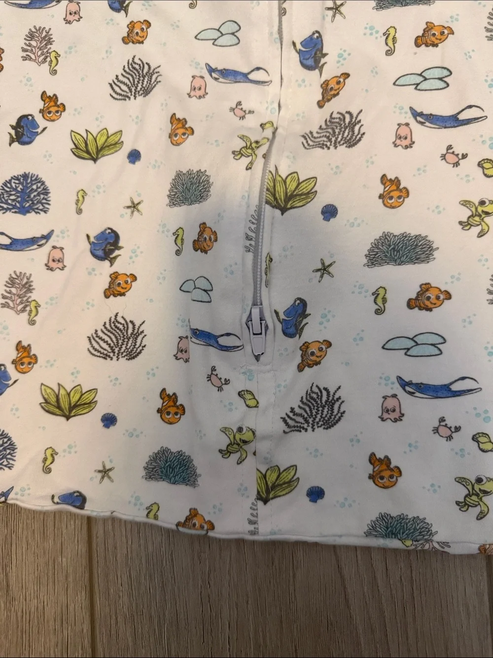 Halo soft sleeveless